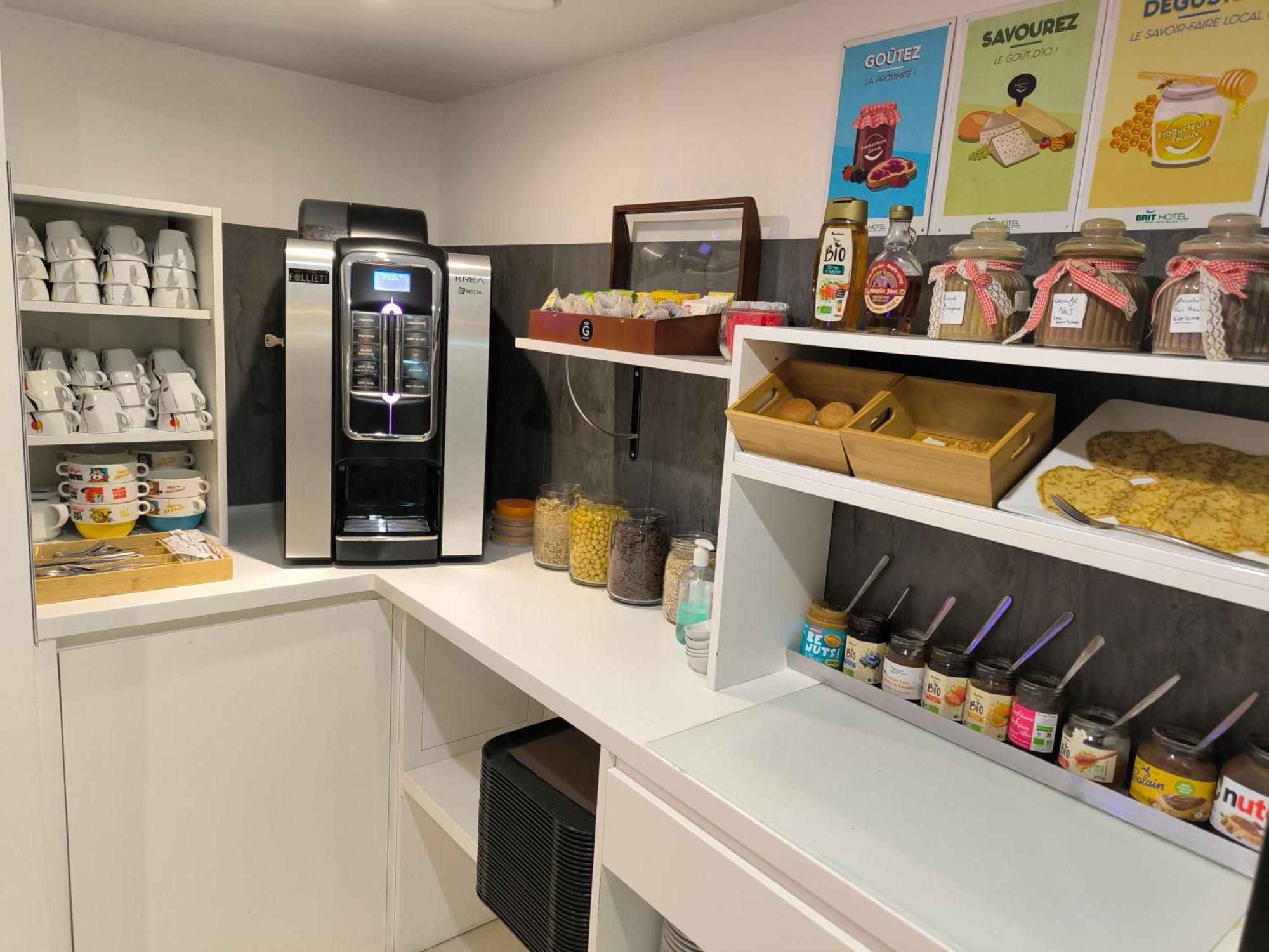 西班牙门布里特酒店*** 佩皮尼昂 外观 照片